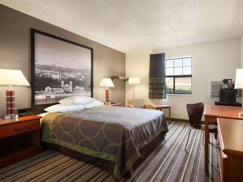 Hotel Super 8 By Wyndham Colorado Springs/Afa Area Exterior foto