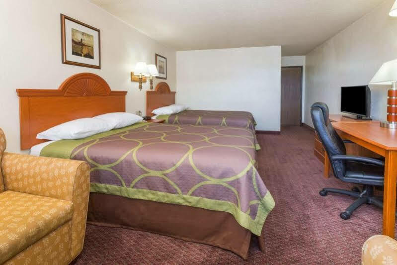 Hotel Super 8 By Wyndham Colorado Springs/Afa Area Exterior foto